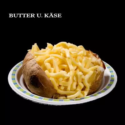 gebackene Kartoffeln mit Butter & Käse